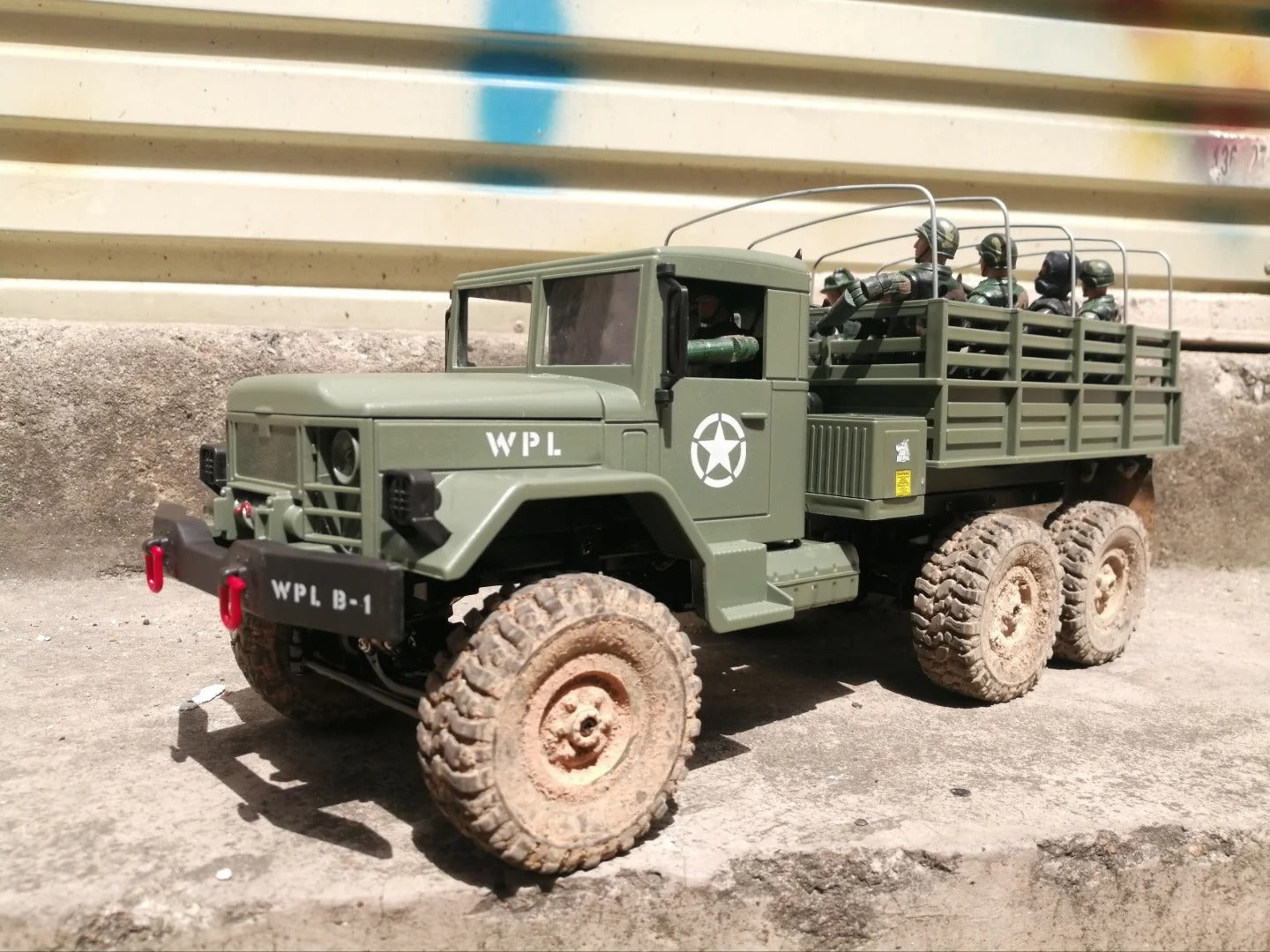 Xtreme RC Crawler Truck WPL B16 1:16 4WD - Waterproof Offroad Vehicle with Winch System